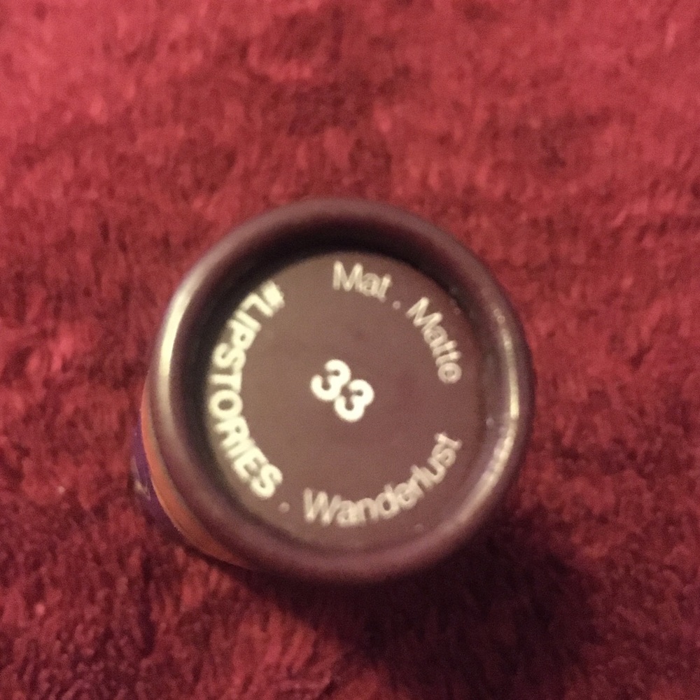Matte lipstick